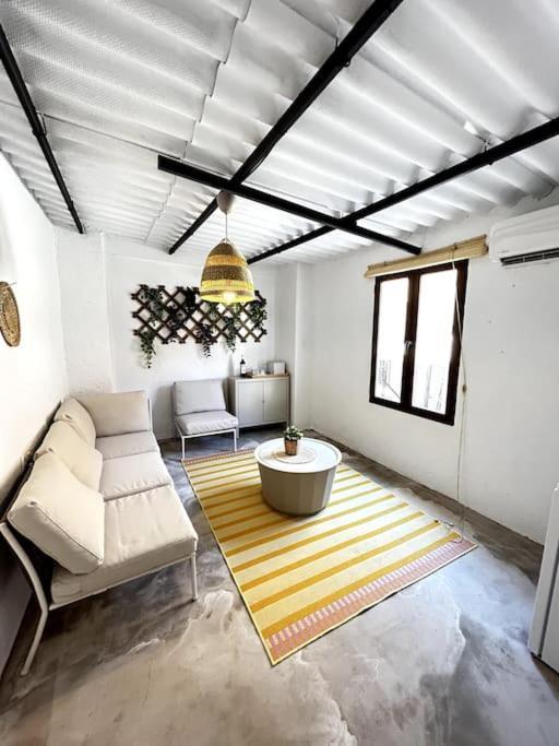 El Secreto De Lanjaron Villa ภายนอก รูปภาพ